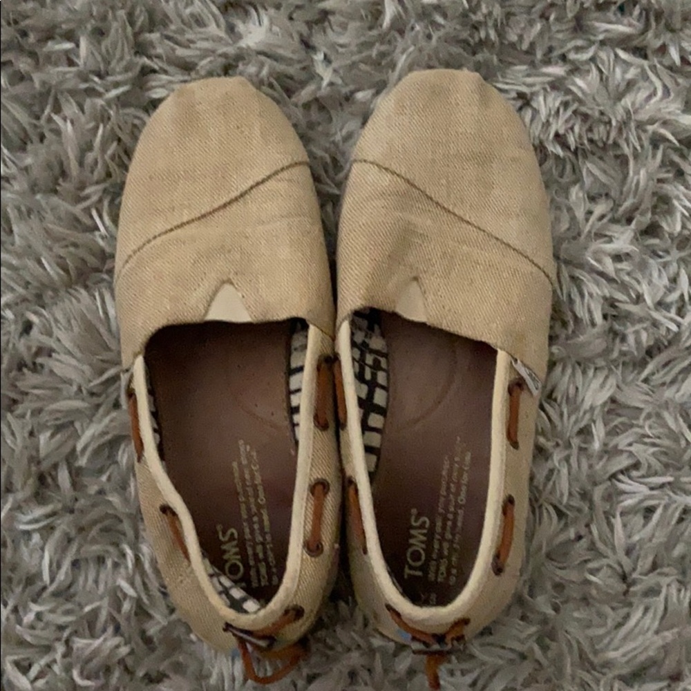 cute toms